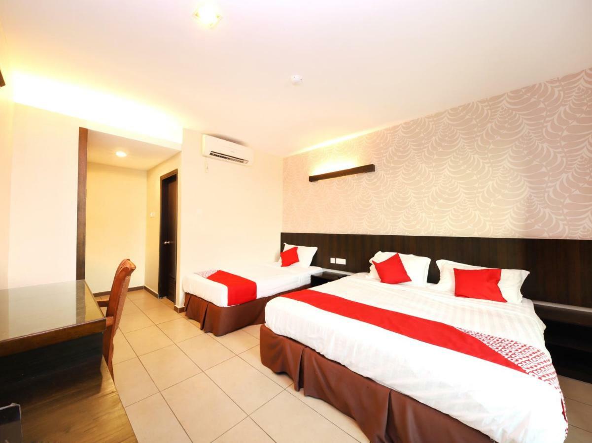 Hotel Bei King Sitiawan Exterior photo
